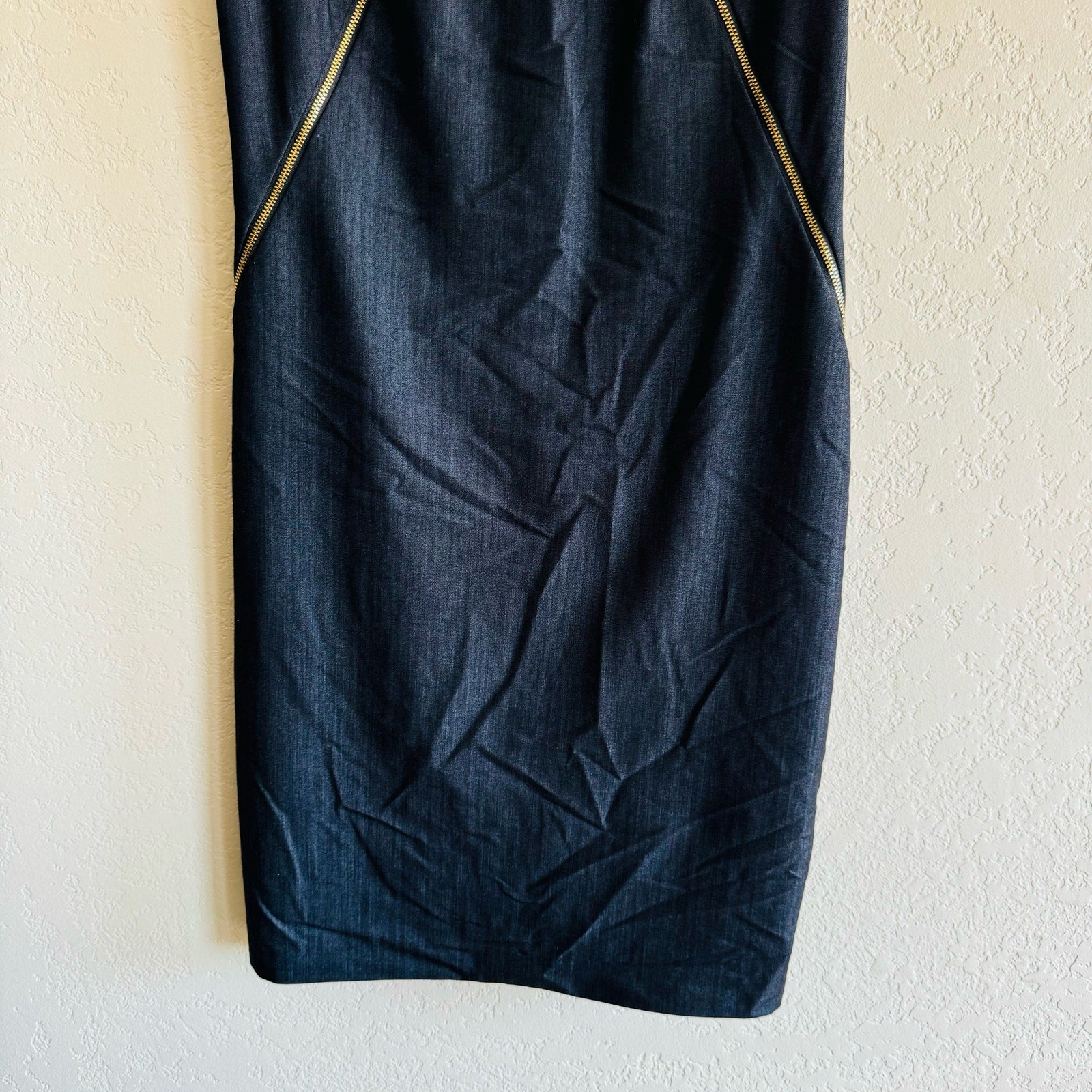 Calvin Klein | black zipper dress | 4 Echo Boutique Calvin Klein | black zipper dress | 4 Echo Boutique